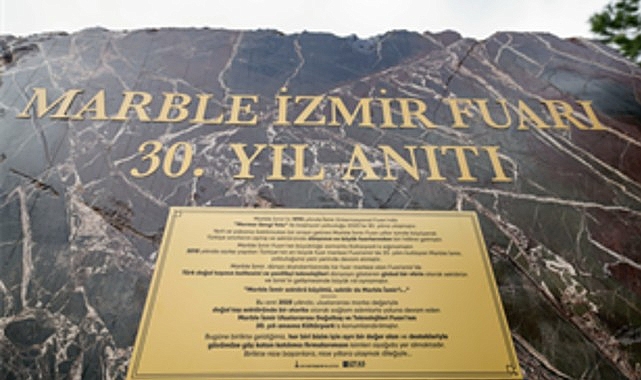Marble İzmir&rsquo;in 30&rsquo;uncu yılına &ouml;zel anıt K&uuml;lt&uuml;rpark&rsquo;ta a&ccedil;ıldı