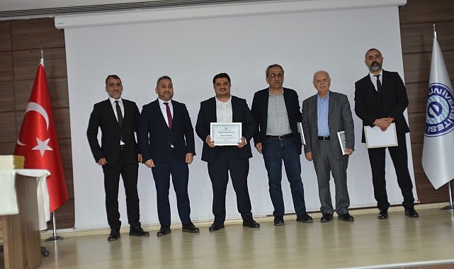Mehmet Emin Resulzade Ege &Uuml;niversitesinde anıldı