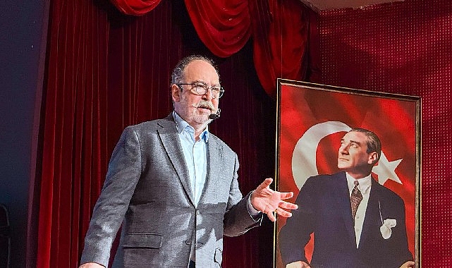 Mehmet Nane&rsquo;den gen&ccedil;lere tavsiye: 'Yolun başındayken girişimci olmayı deneyin'