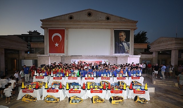 Menderes Belediyesi&rsquo;nden Spora Destek