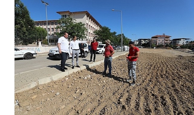 Menderes&rsquo;in Z Raporu: İl&ccedil;e 2025&rsquo;te Hizmete Doydu