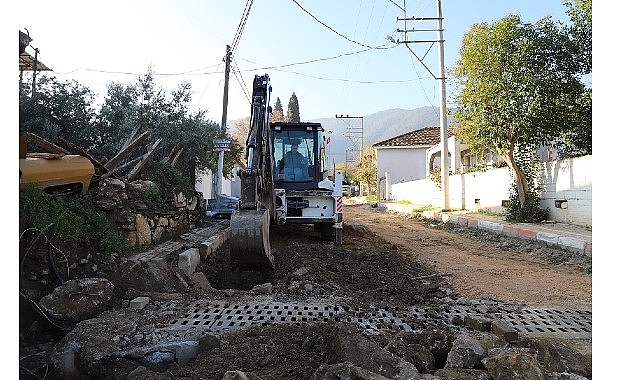 Menderes&rsquo;te Asfalt &Ccedil;alışması