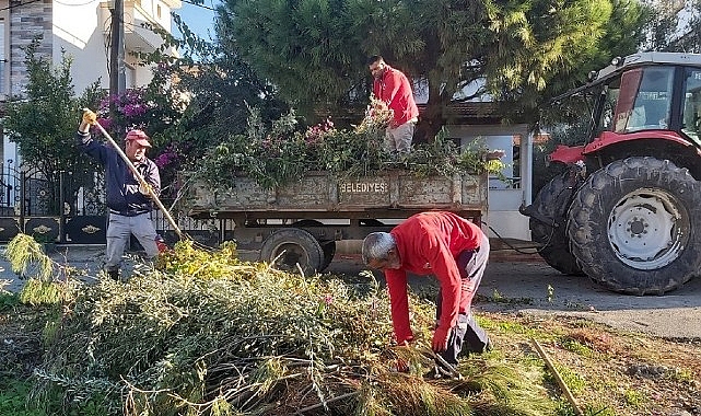 Menderes&rsquo;te Atıklar Toplanıyor