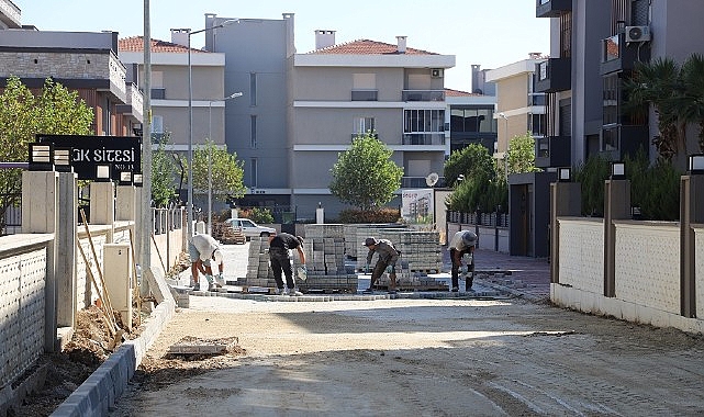 Menderes&rsquo;te Yollar Yenileniyor