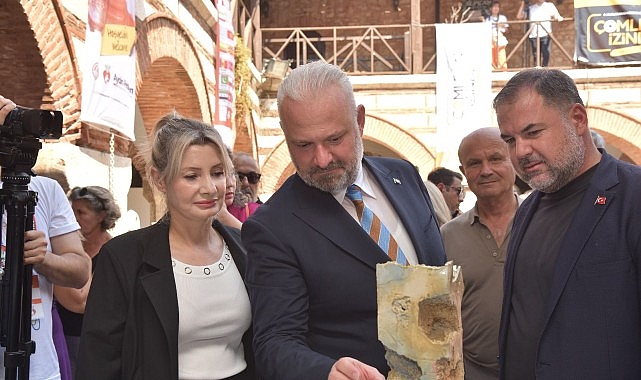 Menemen&rsquo;de festival coşkusu &ldquo;Hemhal&rdquo; ile başladı