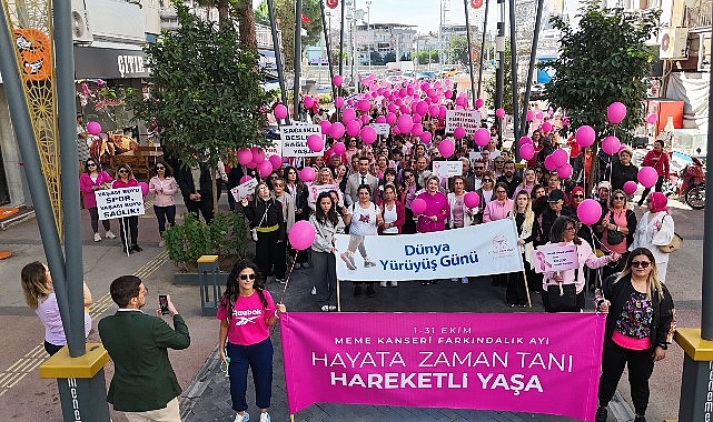 Menemenli kadınlardan pembe y&uuml;r&uuml;y&uuml;ş!