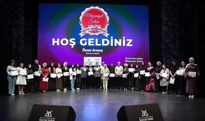 Mezuniyet Sergisi A&ccedil;ılışı ve Mezuniyet Ş&ouml;leni Zeytinburnu K&uuml;lt&uuml;r Sanat&rsquo;ta Ger&ccedil;ekleşti