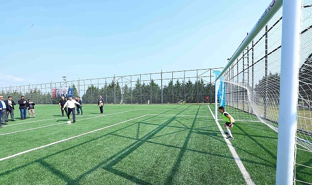 "Millet Bah&ccedil;esi" Gebze'ye bayram hediyesi