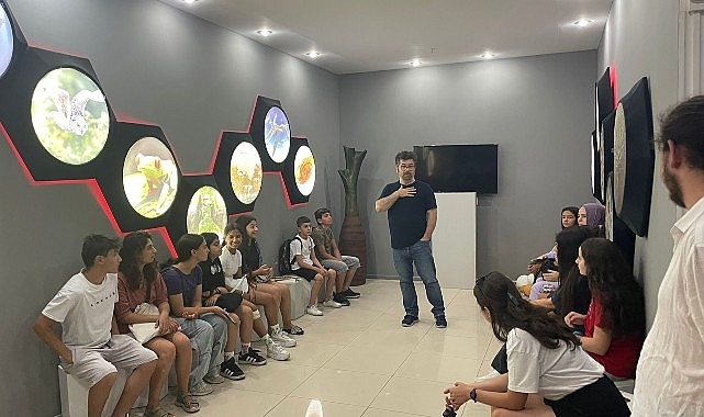 Minik kaşifler Bornova&rsquo;da bilimin izinde