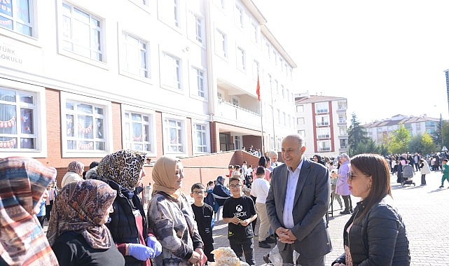 Minik Musa İ&ccedil;in El Ele Verdiler
