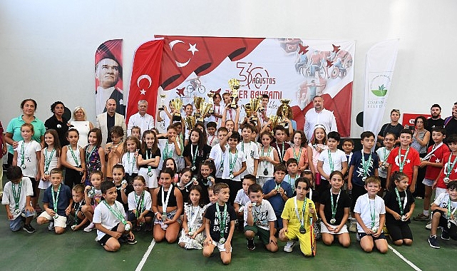 Minik raketlerin Osmangazi&rsquo;de kupa heyecanı