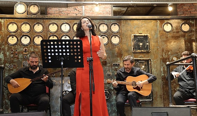 Moda Akademisi ilk yılını ta&ccedil;landırdı