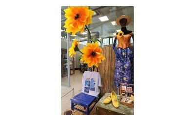 Moda Akademisi&rsquo;nde g&ouml;rsel tasarımlar vitrine &ccedil;ıktı