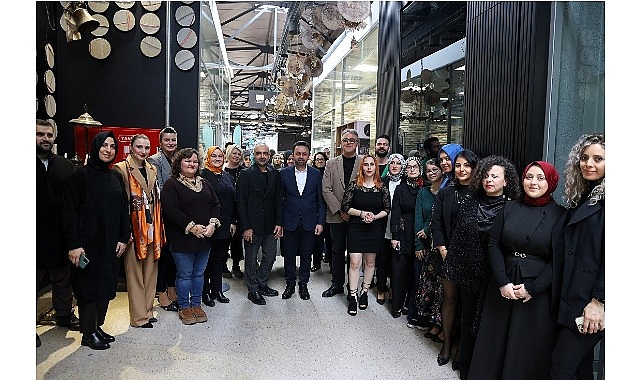 Moda Akademisi&rsquo;nde emekler sergiler ile ta&ccedil;lanıyor