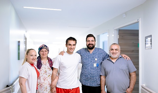 Motor kazası sonrası yatağa bağımlı kalır dendi, y&uuml;r&uuml;yerek taburcu oldu