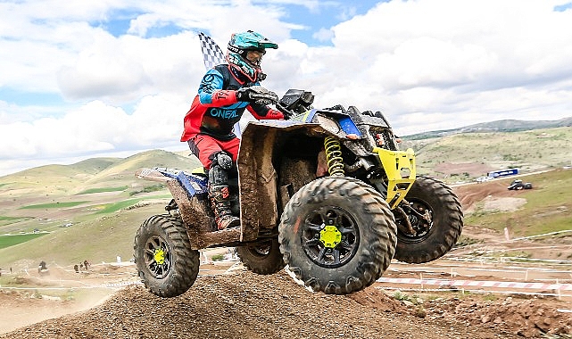 Motor Sporlarının Yeni Rotası  100&rsquo;&uuml;n &Uuml;zerinde Sporcu Senoz&rsquo;da Start Alacak