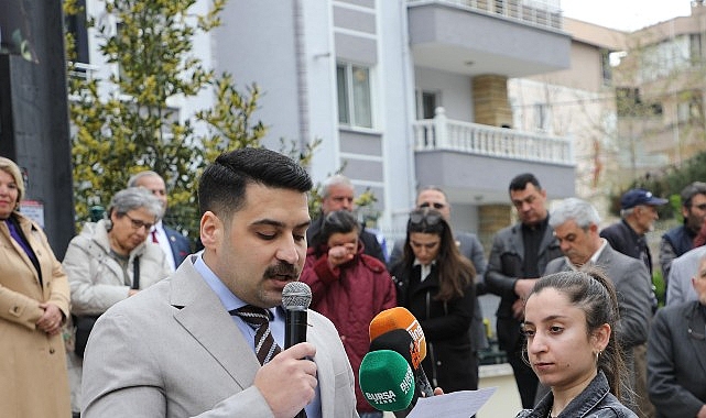 Mudanya Belediyesinden Emir Ali Usta'ya Vefa G&uuml;zelyalı kapalı pazar yeri'ne Emir Ali Usta'nın adı verildi