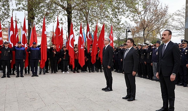 Mudanya Tek Y&uuml;rek Atat&uuml;rk&rsquo;&uuml; Andı