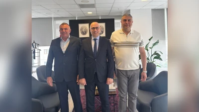 M&uuml;d&uuml;r Nair&rsquo;den Bakanlık Daire Başkanı Heb&rsquo;e Tebrik Ziyareti