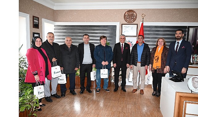 Muhtarlardan Başkan Topaloğlu&rsquo;na ziyaret