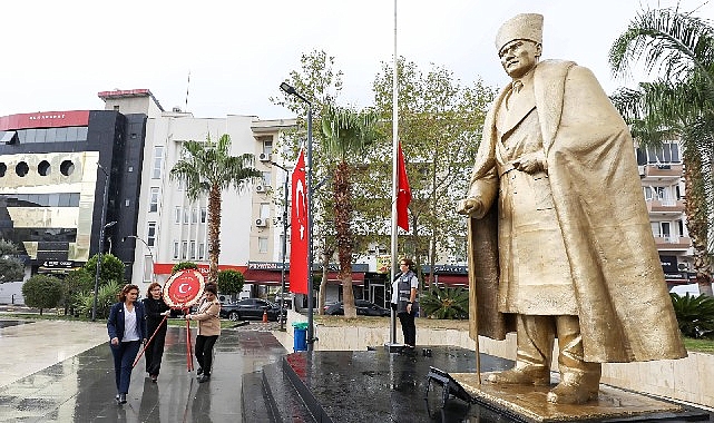 Narlıdere'de Muhtarlar G&uuml;n&uuml; kutlandı