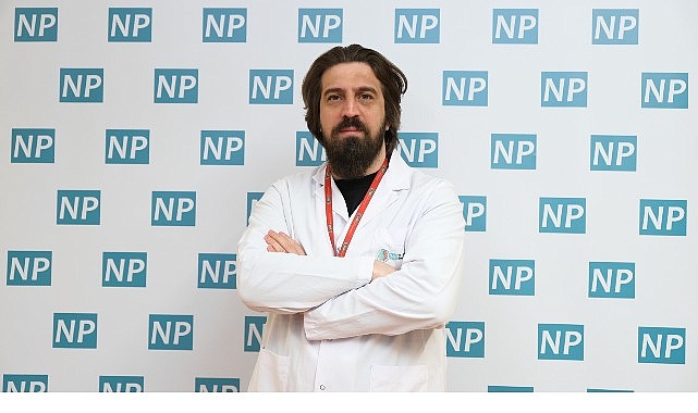 Narsisizmin k&ouml;keni &ccedil;ocuklukta şekilleniyor!