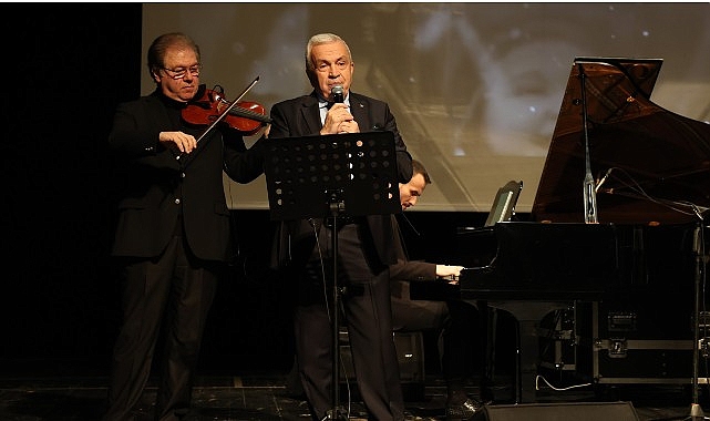 N&acirc;zım Hikmet 124. yaşında Nil&uuml;fer&rsquo;de konserle anıldı