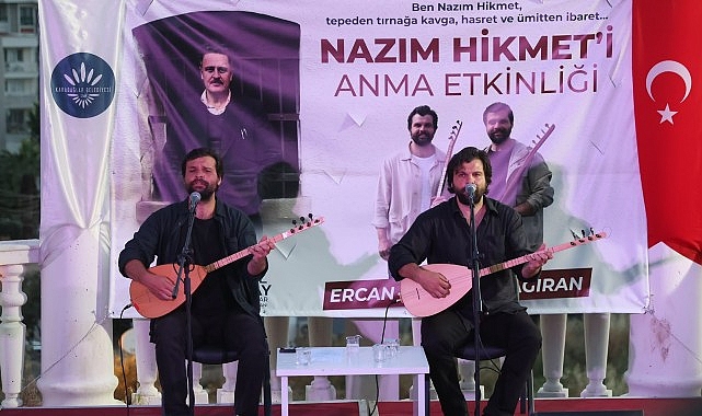 Nazım Hikmet'in Dizeleri Karabağlar&rsquo; da Yankılandı
