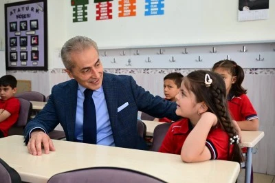 Nevşehir'de 48 bin &ouml;ğrencinin b&uuml;y&uuml;k heyecanı: Tatil başladı