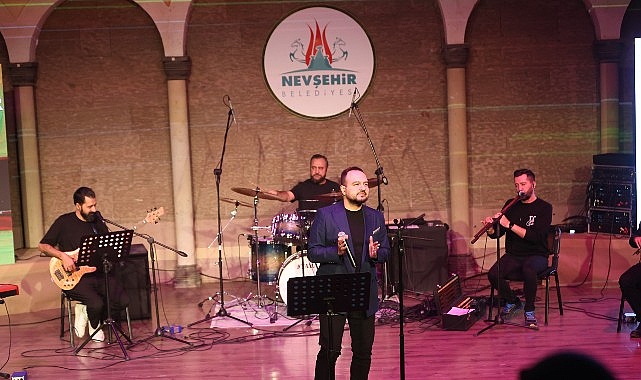 Nevşehirli &Ouml;ğretmenleri M&uuml;ziğin G&uuml;c&uuml;yle Selamladık