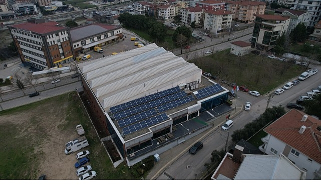 Nil&uuml;fer Belediyesi g&uuml;neş enerjisinde b&uuml;y&uuml;meyi hızlandırdı