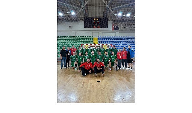 Nil&uuml;fer Belediyespor galibiyet serisini s&uuml;rd&uuml;rd&uuml;