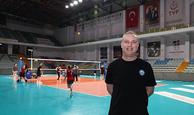 Nil&uuml;fer Belediyespor&rsquo;u play-off heyecanı sardı