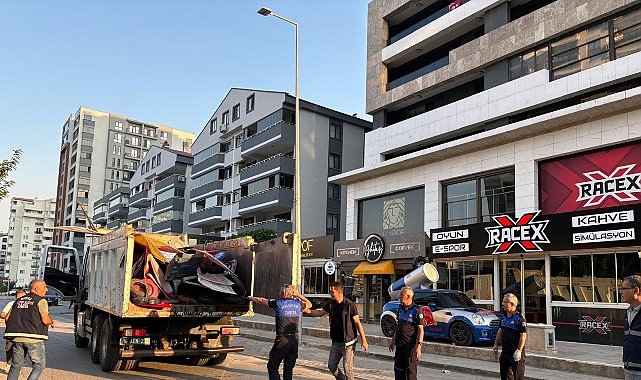 Nil&uuml;fer&rsquo;de sağlıklı &ccedil;evre operasyonu