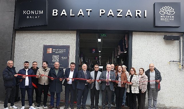 Nil&uuml;fer&rsquo;in 8&rsquo;inci giyim pazarı Balat&rsquo;ta a&ccedil;ıldı