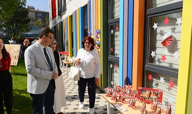 Nil&uuml;fer&rsquo;in kreşlerinde 23 Nisan coşkusu