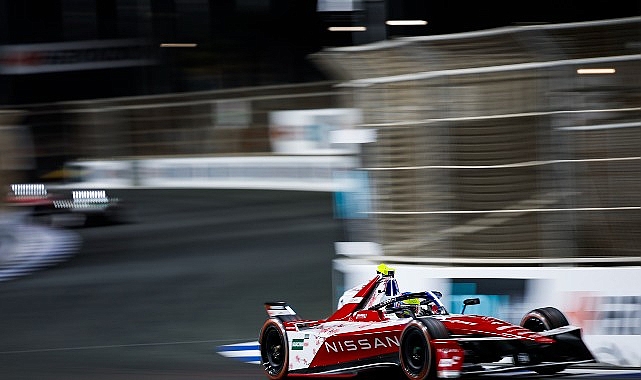 Nissan Formula E Takımı,   Cidde'de Sezon 12'nin &uuml;&ccedil;&uuml;nc&uuml; podyumunu elde etti