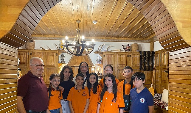 &Ouml;ğrencilerden K&uuml;lt&uuml;r Evi&rsquo;ne ziyaret