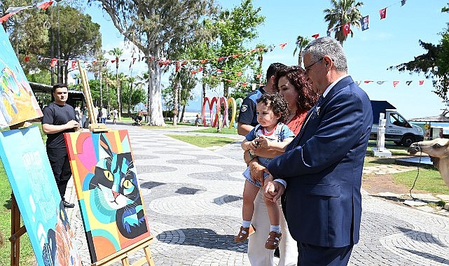 &Ouml;ğrencilerden sanatla &ccedil;evreye duyarlılık mesajı