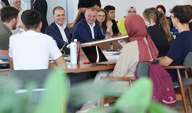 &Ouml;mer &Ccedil;elik, Taze'ye gitti Milli İrade'yi &ccedil;ok beğendi