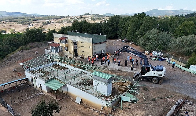 &Ouml;merli Havzası&rsquo;ndaki Ka&ccedil;ak Yapılar Kaldırıldı