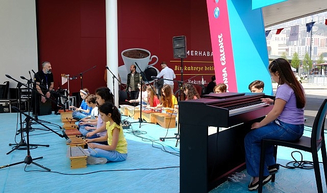 Orff Orkestrası&rsquo;ndan muhteşem 23 Nisan konseri