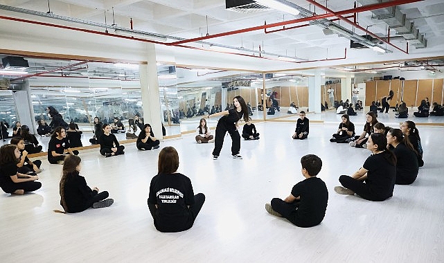 Osmangazi Belediyesi Geleceğin Dans&ccedil;ılarını Yetiştiriyor