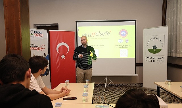 Osmangazi Belediyesi&rsquo;nden Gen&ccedil;lere Eleştirel D&uuml;ş&uuml;nce At&ouml;lyesi