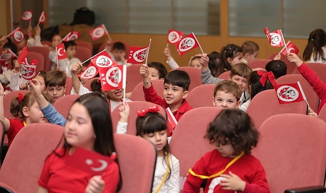 Osmangazi &Ccedil;ocuk Meclisi İstedi, Başkan Aydın Yerine Getirdi