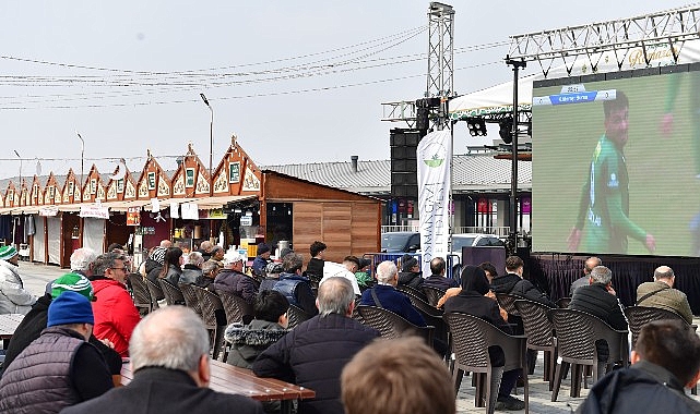 Osmangazi Meydanı&rsquo;nda Bursaspor Coşkusu Yaşandı