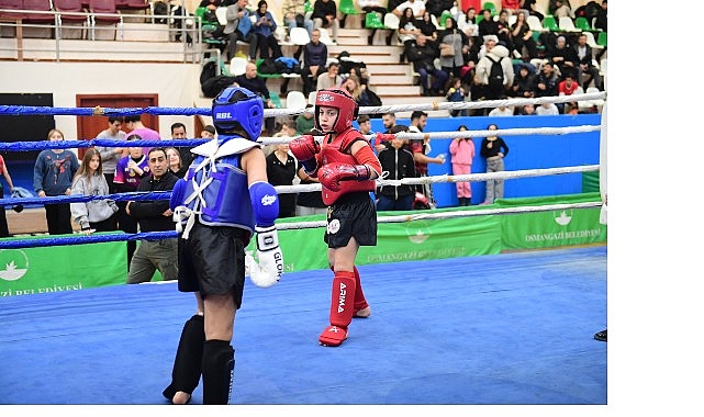 Osmangazi&rsquo;de Muay Thai R&uuml;zgarı