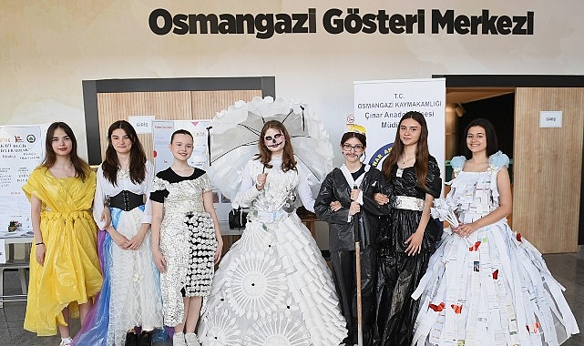 Osmangazi&rsquo;de &ouml;ğrenciler atık toplamak i&ccedil;in yarıştı