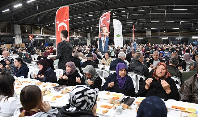 Osmangazi&rsquo;de Ramazan Coşkusu Meydanlara Taşıyor