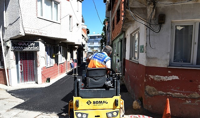 Osmangazi&rsquo;nin yollarında yoğun asfalt mesaisi